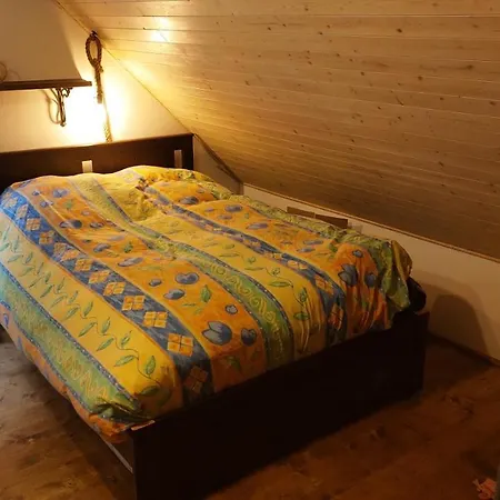 Hlucov Lesni * Kokořín